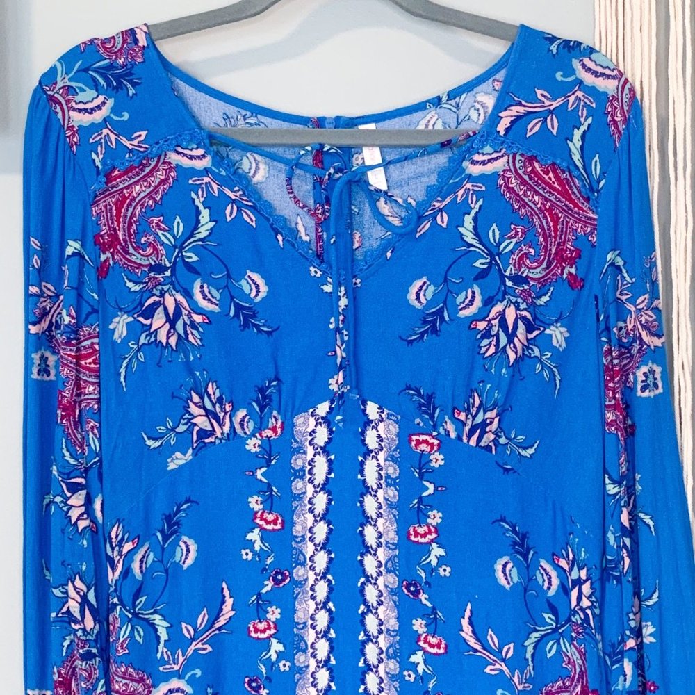 Xhilaration Blue Floral Long Sleeve Dress - Picture 3 of 6